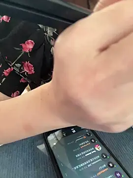 Lola666999 网络视讯表演