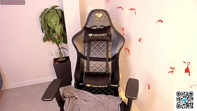 Sembang XXX Secara Langsung BellaWink