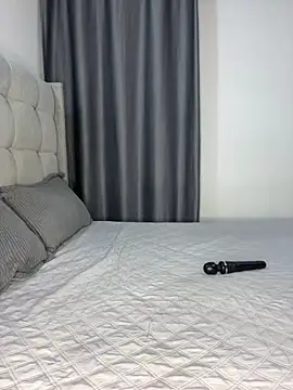 prettiepearl's Live XXX Chat