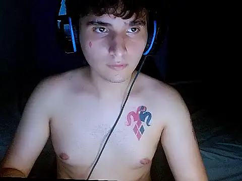suggarboy69's Live XXX Chat