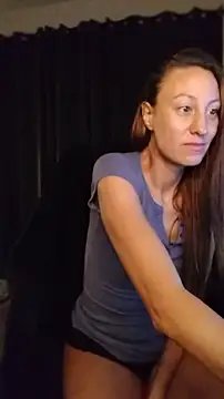 Živý XXX chat AnnenayLaurent