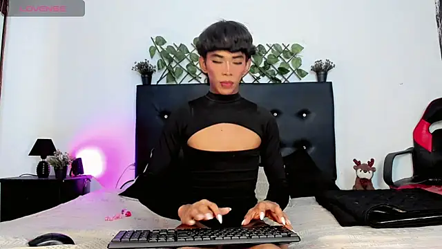 JERO_TEASE_S7S' Live XXX Chat