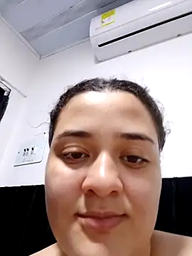 Živý XXX chat Liancy