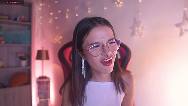 Živý XXX chat Lana_Dreams_