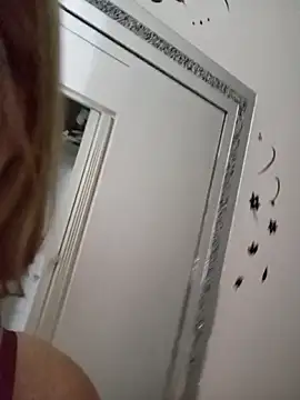 charlotte_milf30: онлайн-секс-чат