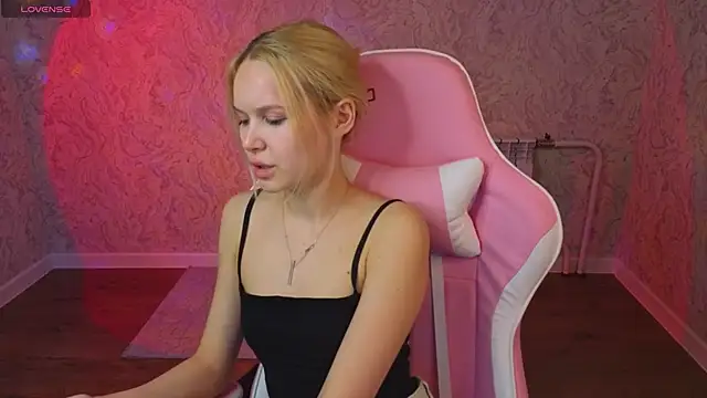 Živý XXX chat Ella-Ley