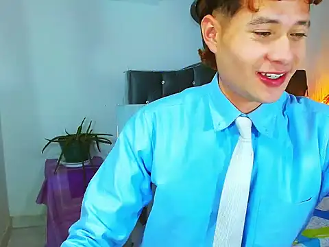 Show modela _Santi2 na web-kameri