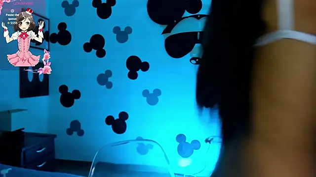 AdharaSkinny_: вебка м-шоу