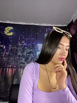 Czat XXX na żywo – Itze_Mua