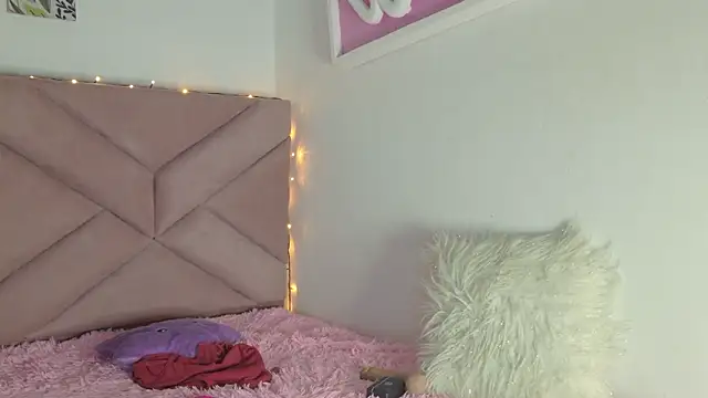 XXX chat uživo modela eva_sin18