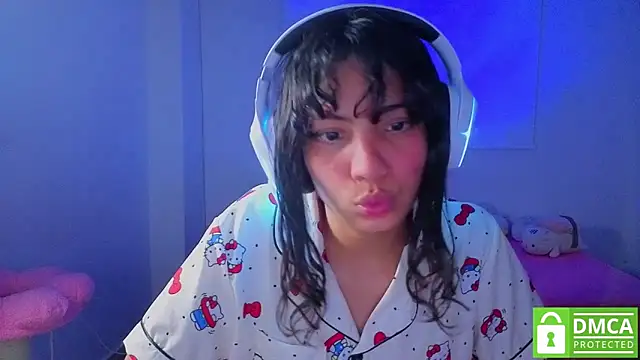 Lovelyamyy লাইভ XXX চ্যাট