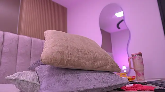 Chat XXX ao vivo de violeta_aroca