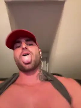 mruniverss ওয়েবক্যাম শো