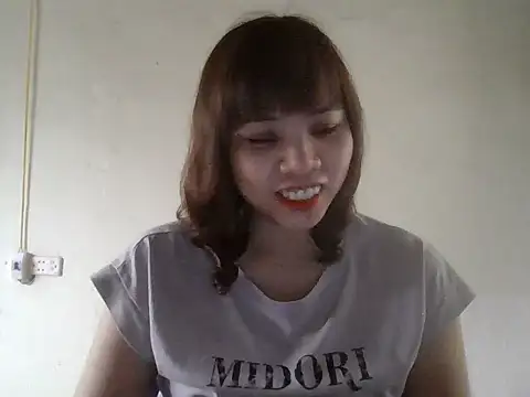 Chatroom XXX en direct de Angela-Eira