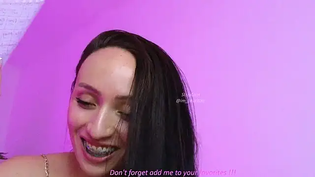 Im_lauritaa's Live XXX Chat