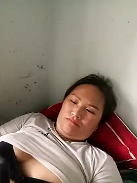 Tamara-a's Live XXX Chat