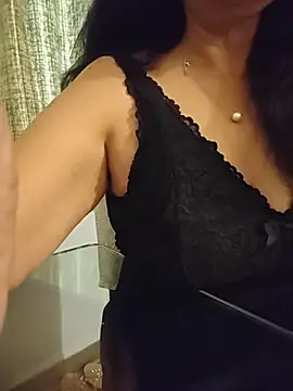 Czat XXX na żywo – NakedMILFx