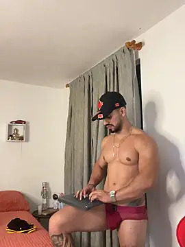 Chat XXX Live Ezzio_Scolaro