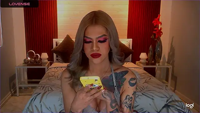 StellaStrong30: онлайн-секс-чат