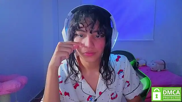 Lovelyamyy: онлайн-секс-чат