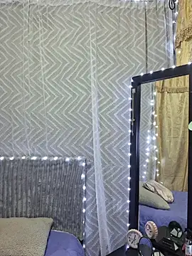 Chat +18 de amaramichella ao vivo