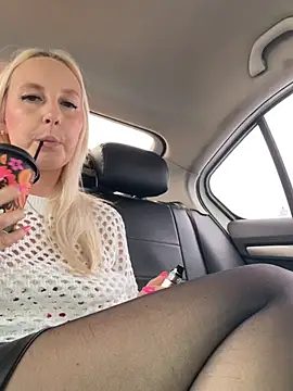 MerlinDave live XXX chat