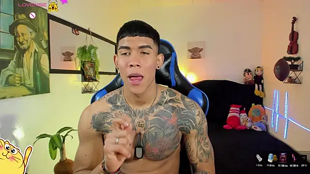 Damian_latinxxx: онлайн-секс-чат