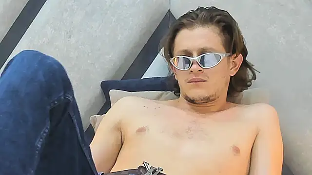 Anthonny_Vegas: онлайн-секс-чат