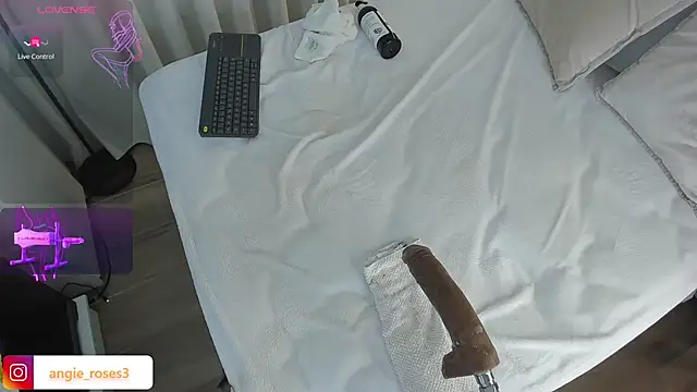 angiee_roses: вебкам-шоу