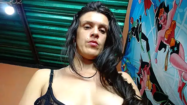 Chat XXX ao vivo de chandra_haraa