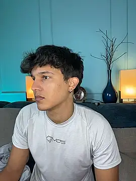 Leo_Savage_ Adlı Modelin Web Kamerası Şovu