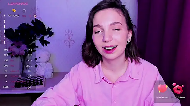 KindHazelHere_'s Live XXX Chat