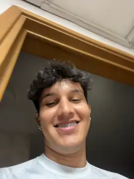 Онлайн чат XXX Leo_Savage_