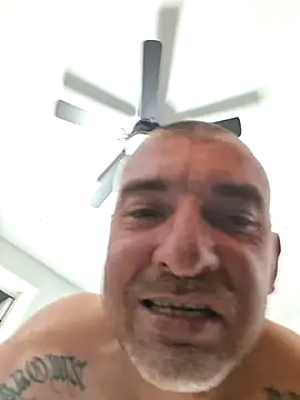 kumkloud's Webcam Show