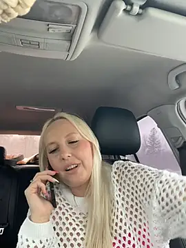 แชท XXX สดของ MerlinDave