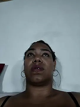 Živý XXX chat NatiBrunet