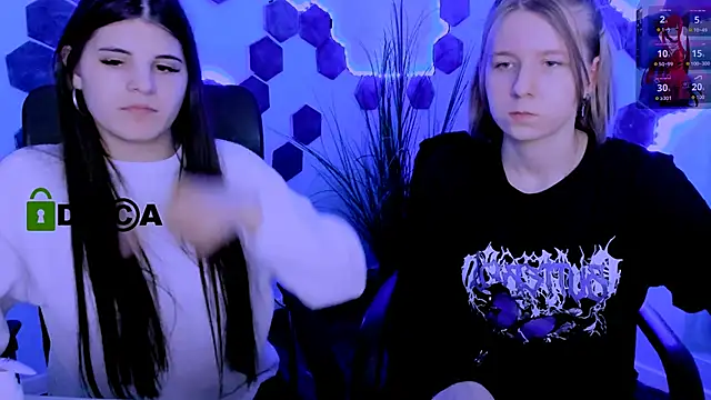 lizzie_boom_'s Live XXX Chat