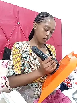 GoodinbedAfrican4 Show in webcam