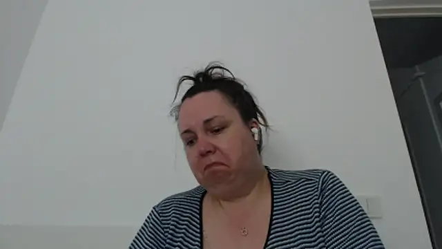 WendyRhoades Live XXX-chat