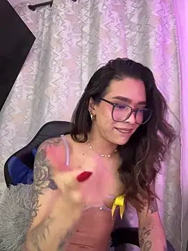 Chatroom XXX en direct de Samantha_Bernardo