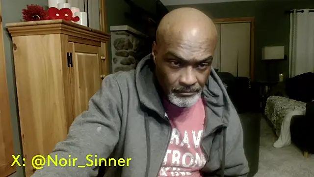sinnernoir's Live XXX Chat