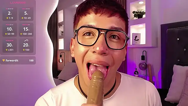 Fancy_Vixenのウェブカメラショー