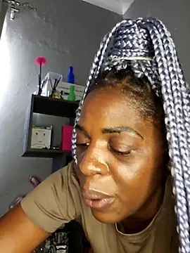 Shaniko89: онлайн-секс-чат