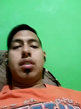 Czat XXX na żywo – Dante2025xxx