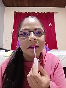 Chat XXX en directo de ROUSSE_SINCLAIR