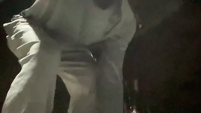 xxRedMamba392xx webkamerás műsora