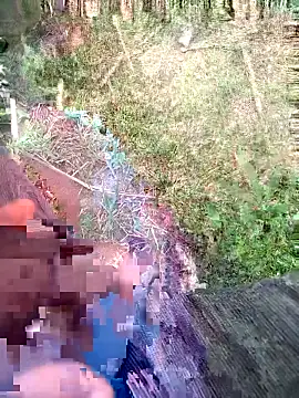 Czat XXX na żywo – FinableKnee