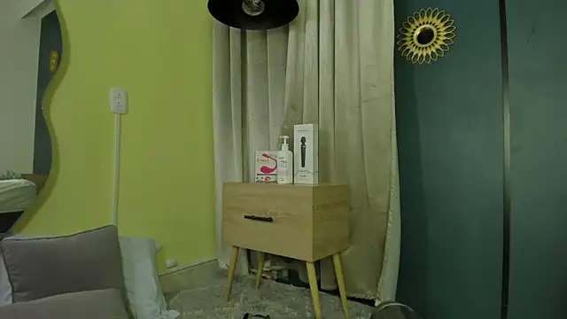 lia_sexx19 Chat XXX in diretta