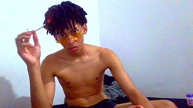 Pokazy przed kamerką – _Alex_0