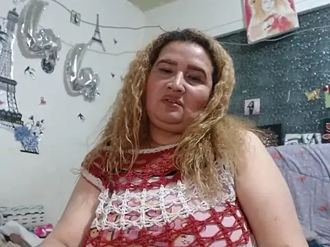 Perla1981-- 라이브 XXX 채팅